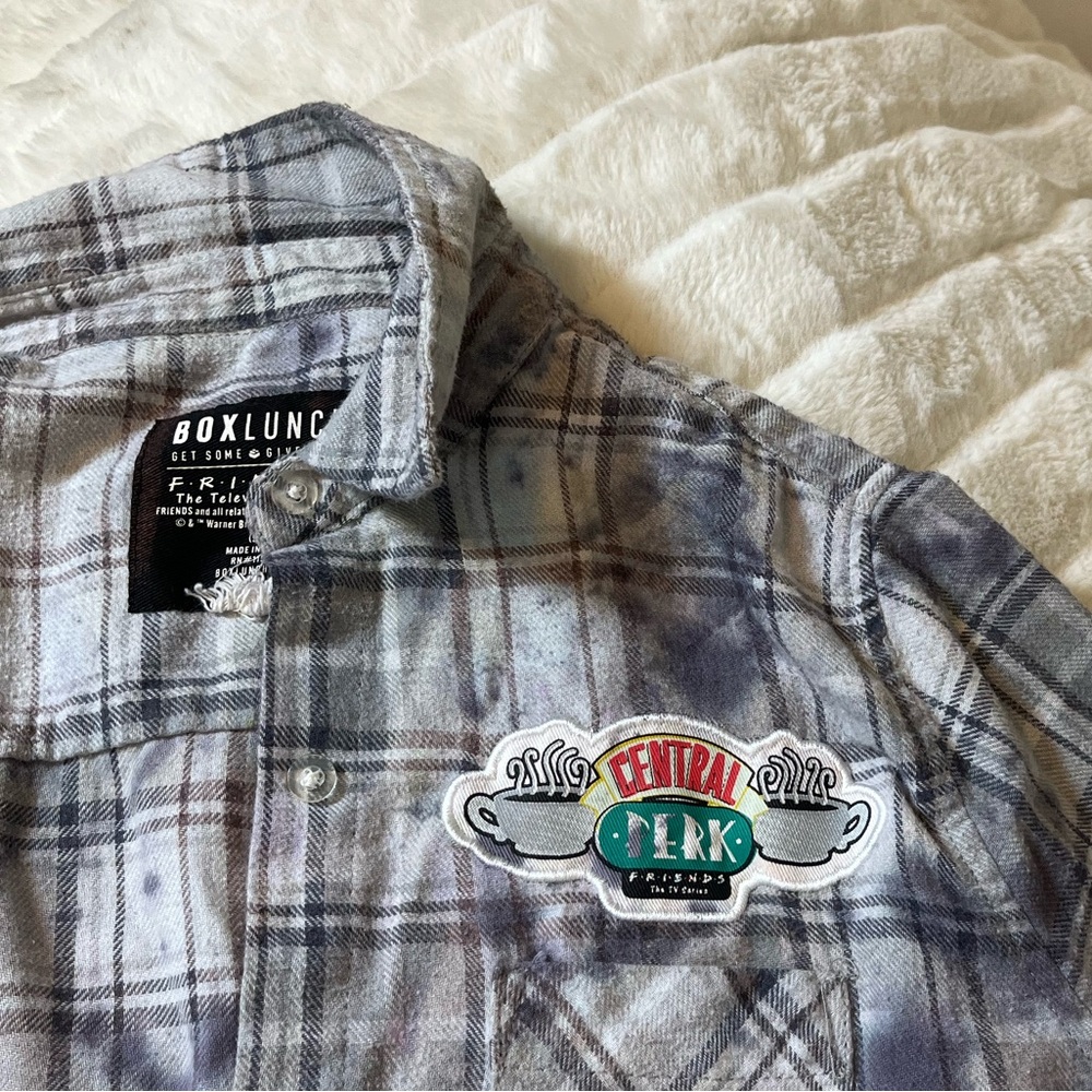 Boxlunch S Grey Plaid Grunge Bleach Dye Friends Central Perk Button Down Fall